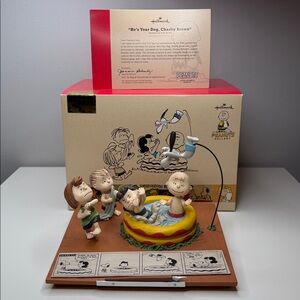 Hallmark Peanuts Gallery 2018 Limited Ed - He’s Your Dog, Charlie Brown Figurine
